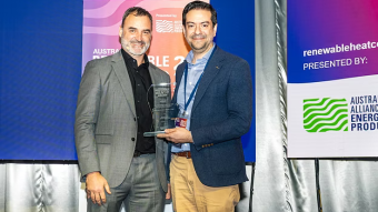 Jose Bilbao, Senior Manager Energy and Utilities, accepting the award for Outstanding Commercial Electrification Project with Jarrod Leak, CEO, Australian Alliance for Energy Productivity (A2EP).