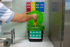 Food waste bin